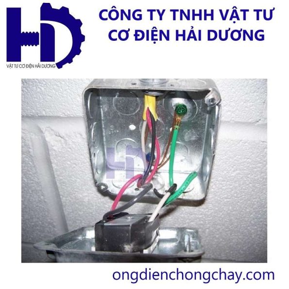HỘP VUÔNG ÂM TƯỜNG – NẮP HỘP (1)